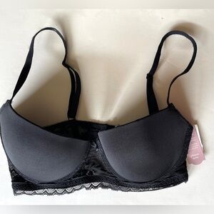 NWT black bra 34D lace trim lightly padded new with tags Marilyn Monroe